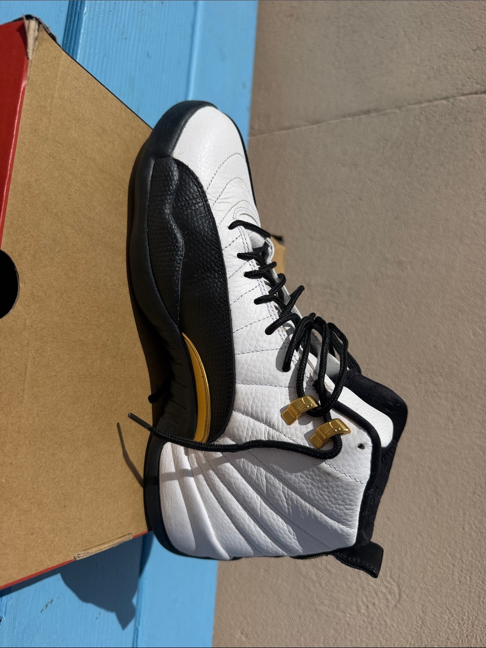 Nike Air Jordan Retro 12 Men’s Basketball Shoes - White/Black/Gold - Picture 4 of 12